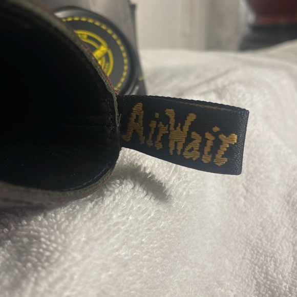 Dr. Martens Burgundy Leather Lace-Up Boots; extra chunky sole.  Shriver hi. NWOT - Picture 10 of 12